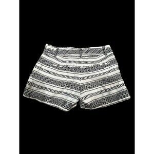 5/$15 ANN TAYLOR LOFT SHORTS, SIZE 00, BLACK AND CREAM COLOR